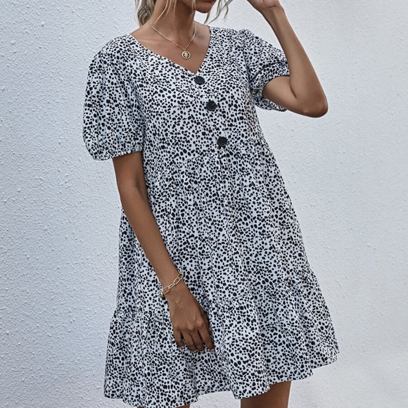 v neck dalmatian button ruffle babydoll dress - Picture 3 of 6